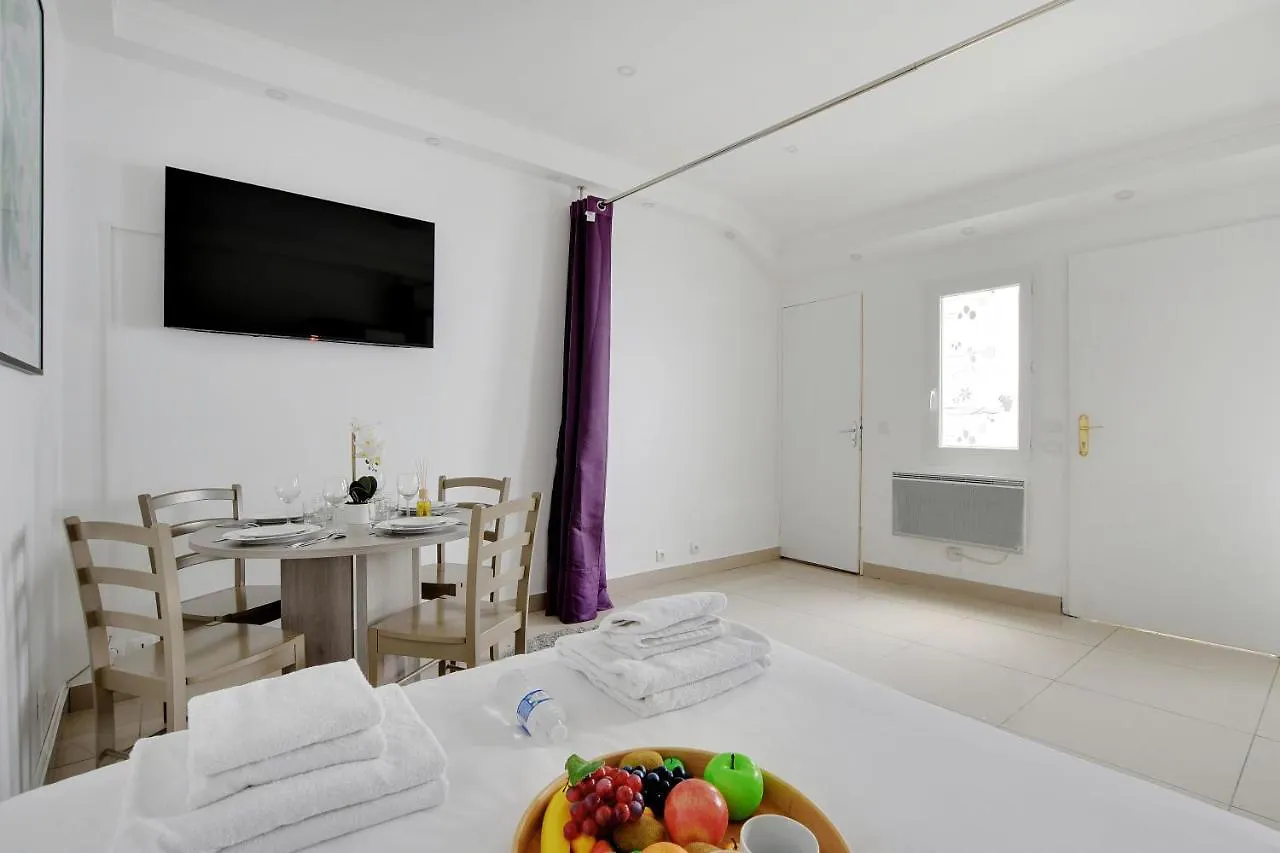 Apartmán Cmg Studio Place Voltaire Paříž