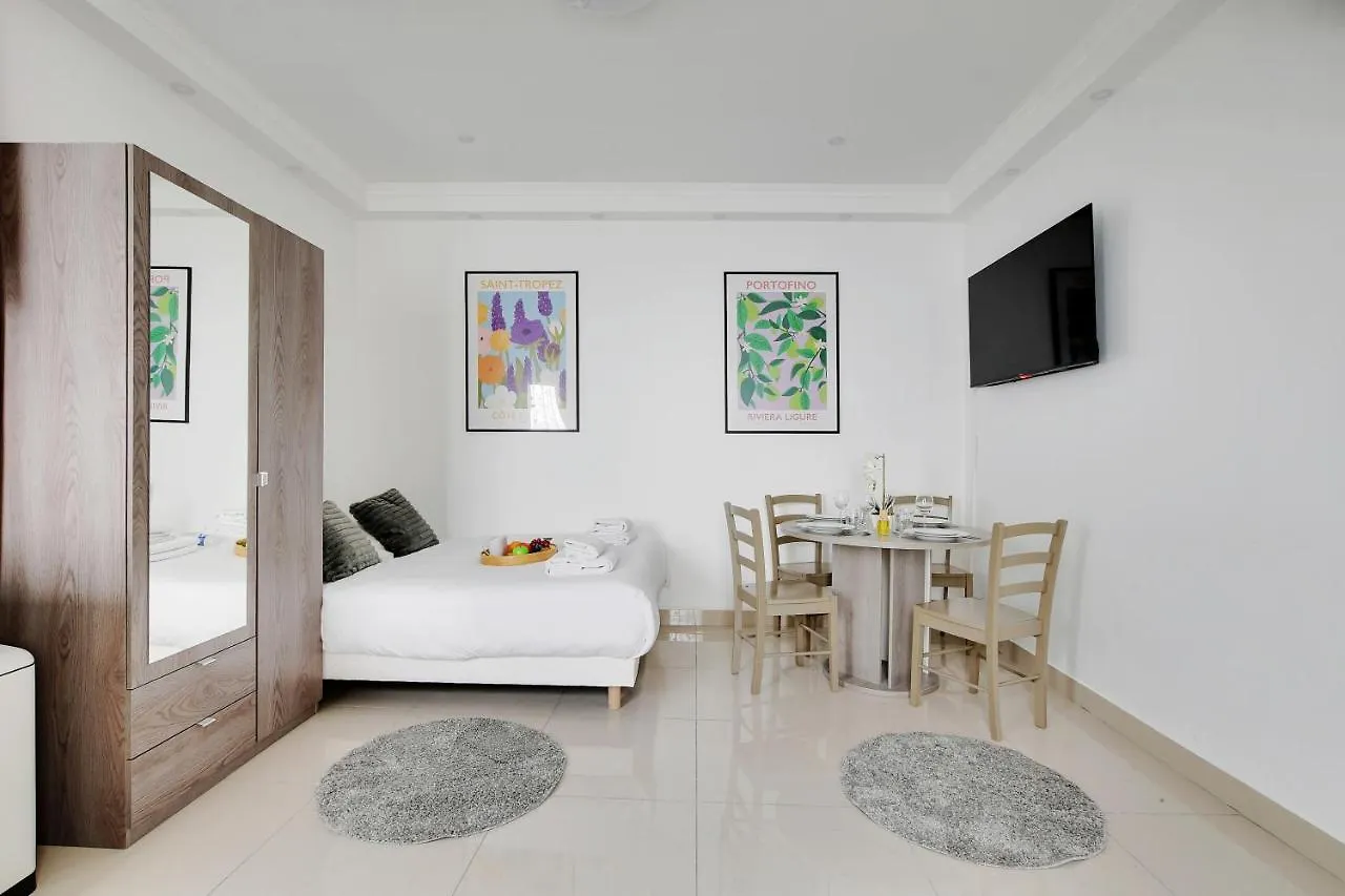 Cmg Studio Place Voltaire Paříž Apartmán